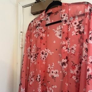 Floral cropped kimono